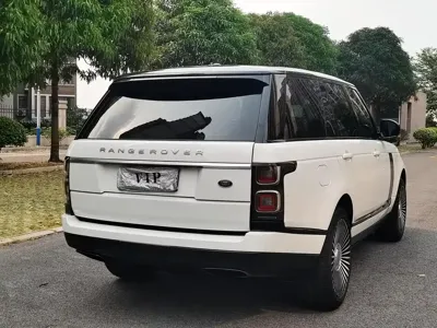 Land Rover Range Rover 2016, 190000 км, за 51205.6 USD - фото 18