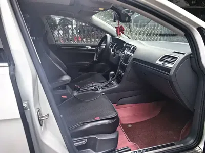Volkswagen Golf 2016, 65000 км, за 4745.57 USD - фото 17