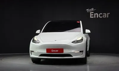 Tesla Model Y 2022, 183437 км, за 19764.69 USD