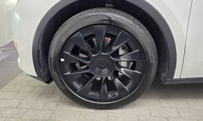 Tesla Model Y 2022, 183437 км, за 19764.69 USD