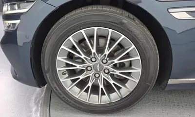Genesis G80 2022, 180155 км, за 15426.02 USD