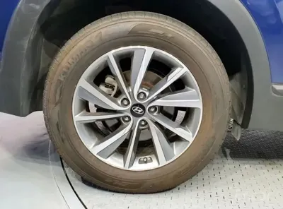 Hyundai Santafe 2019, 38997 км, за 12414.6 USD