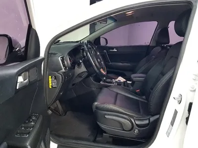 Kia Sportage 2016, 182621 км, за 6098.2 USD - фото 8