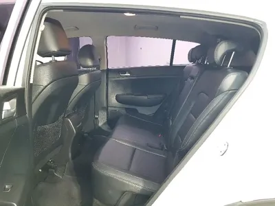 Kia Sportage 2016, 182621 км, за 6098.2 USD - фото 9