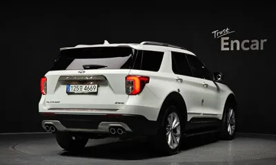 Ford Explorer 2021, 39940 км, за 24777 USD
