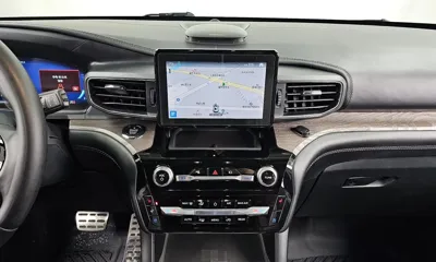 Ford Explorer 2021, 39940 км, за 24777 USD - фото 14