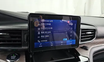 Ford Explorer 2021, 39940 км, за 24777 USD - фото 16