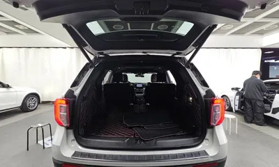 Ford Explorer 2021, 39940 км, за 24777 USD - фото 20