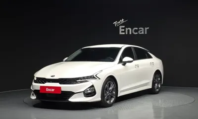 Kia K5 · 2020 год