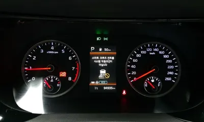 Kia K5 2020, 94935 км, за 8523.29 USD - фото 8