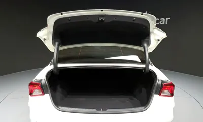 Kia K5 2020, 94935 км, за 8523.29 USD - фото 20