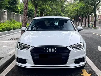Audi A3 2018, 50000 км, за 8799.12 USD