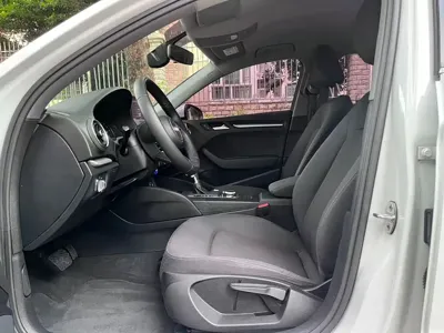 Audi A3 2018, 50000 км, за 8799.12 USD