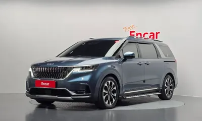 Kia Canival · 2023 год