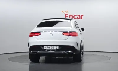 Mercedes-Benz GLE-Class 2017, 27379 км, за 28681.93 USD