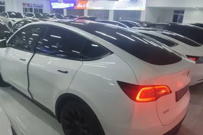 Tesla Model Y 2022, 88800 км, за 25600 USD - фото 23