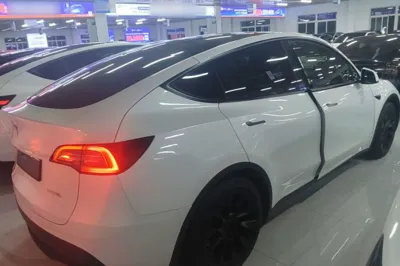 Tesla Model Y 2022, 88800 км, за 25600 USD - фото 25
