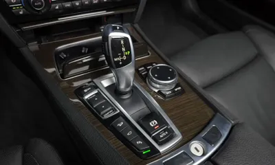 BMW 7-Series 2015, 102579 км, за 11750.03 USD - фото 9