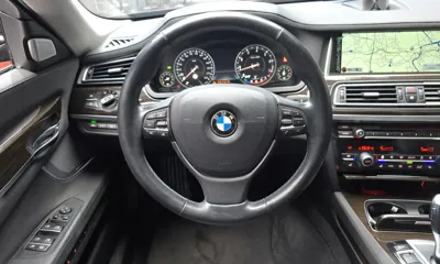 BMW 7-Series 2015, 102579 км, за 11750.03 USD - фото 13