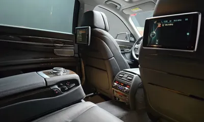 BMW 7-Series 2015, 102579 км, за 11750.03 USD - фото 18