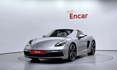 Porsche 718 · 2023 год