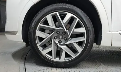 Hyundai Santafe 2023, 18417 км, за 21185.41 USD