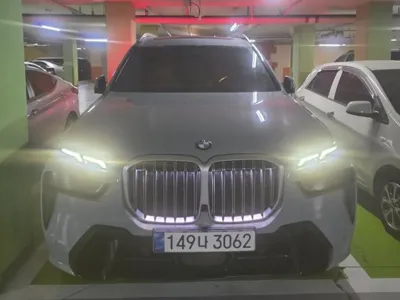 BMW X7 · 2024 год