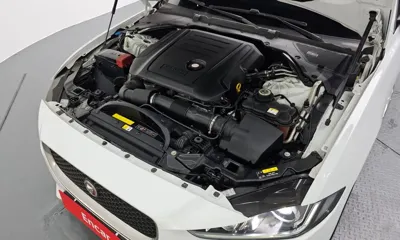 Jaguar XE 2017, 75842 км, за 6505.17 USD - фото 6