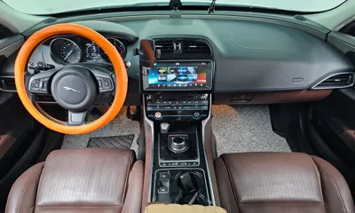Jaguar XE 2017, 75842 км, за 6505.17 USD - фото 7