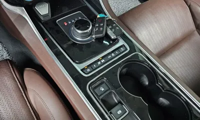 Jaguar XE 2017, 75842 км, за 6505.17 USD - фото 9