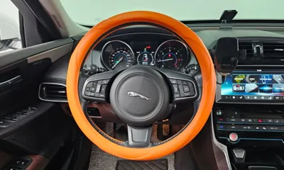 Jaguar XE 2017, 75842 км, за 6505.17 USD - фото 13