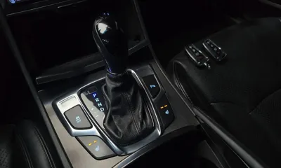 Hyundai Grandeur 2016, 176718 км, за 3192.18 USD - фото 9