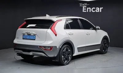 Kia Niro 2023, 189274 км, за 12344.79 USD