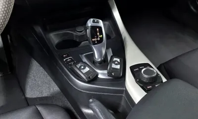 BMW 1-Series 2017, 70812 км, за 9051.24 USD - фото 9