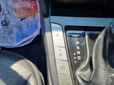 Hyundai Avante 2019, 124000 км, за 6104.77 USD - фото 17