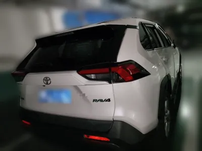 Toyota RAV4 2020, 40599 км, за 13852 USD
