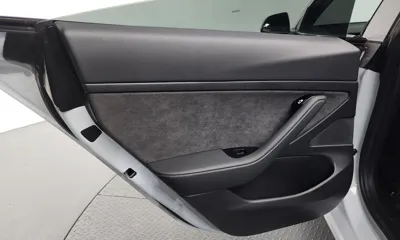 Tesla Model 3 2020, 85789 км, за 16922.28 USD - фото 25