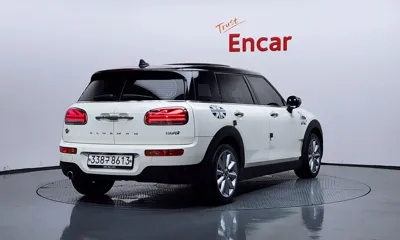 MINI Clubman 2023, 22701 км, за 21387.24 USD