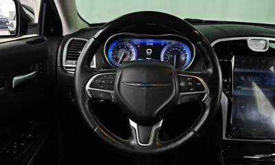 Chrysler 300C 2015, 142247 км, за 5860.52 USD - фото 13