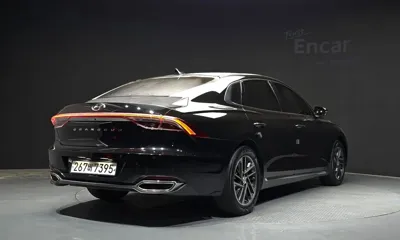 Hyundai Grandeur 2020, 97768 км, за 11655.92 USD