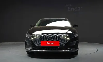 Hyundai Grandeur 2020, 97768 км, за 11655.92 USD