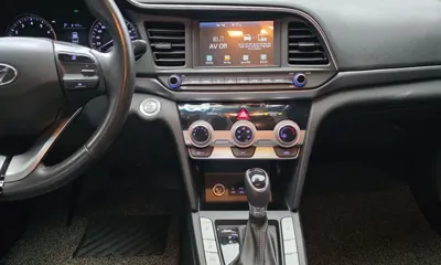 Hyundai Avante 2019, 81033 км, за 6892.48 USD - фото 19