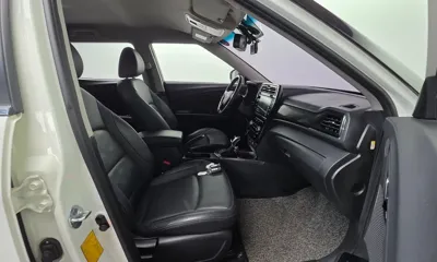 KG_Mobility_Ssangyong TIBOLI 2020, 101634 км, за 6541.13 USD - фото 10