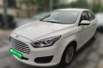 Ford Escort · 2017 год