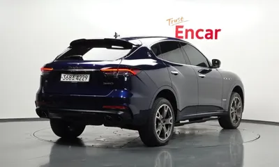 Maserati Levante 2020, 77890 км, за 25157.63 USD