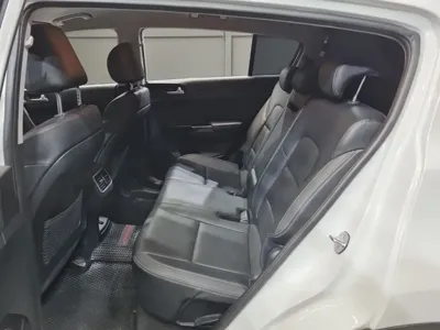 Kia Sportage 2018, 77645 км, за 9446.26 USD - фото 11