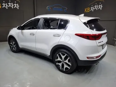 Kia Sportage 2018, 77645 км, за 9446.26 USD - фото 19