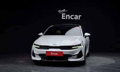 Kia K5 2021, 77943 км, за 13187.48 USD