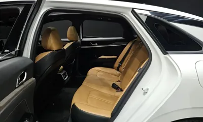 Kia K5 2021, 77943 км, за 13187.48 USD - фото 12