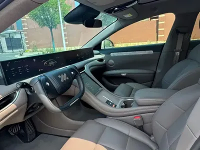 IM IM L6 2025, 22500 км, за 21956.8 USD